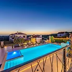 Modern With Private Swimming Pool Vrana (Zadar)