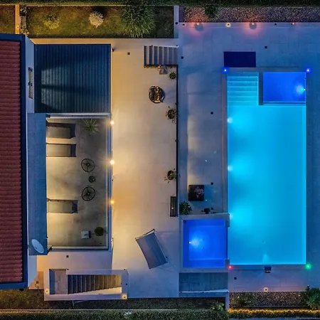 Villa Modern With Private Swimming Pool Vrana (Zadar)