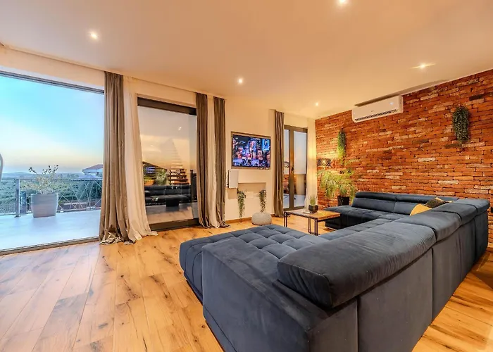 Modern With Private Swimming Pool Вилла *