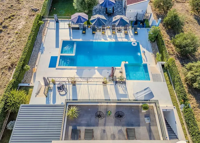 Modern With Private Swimming Pool Вилла Vrana (Zadar)