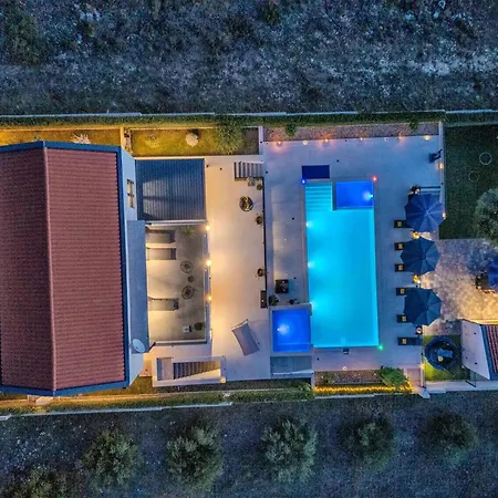 Modern With Private Swimming Pool Vila Vrana (Zadar)